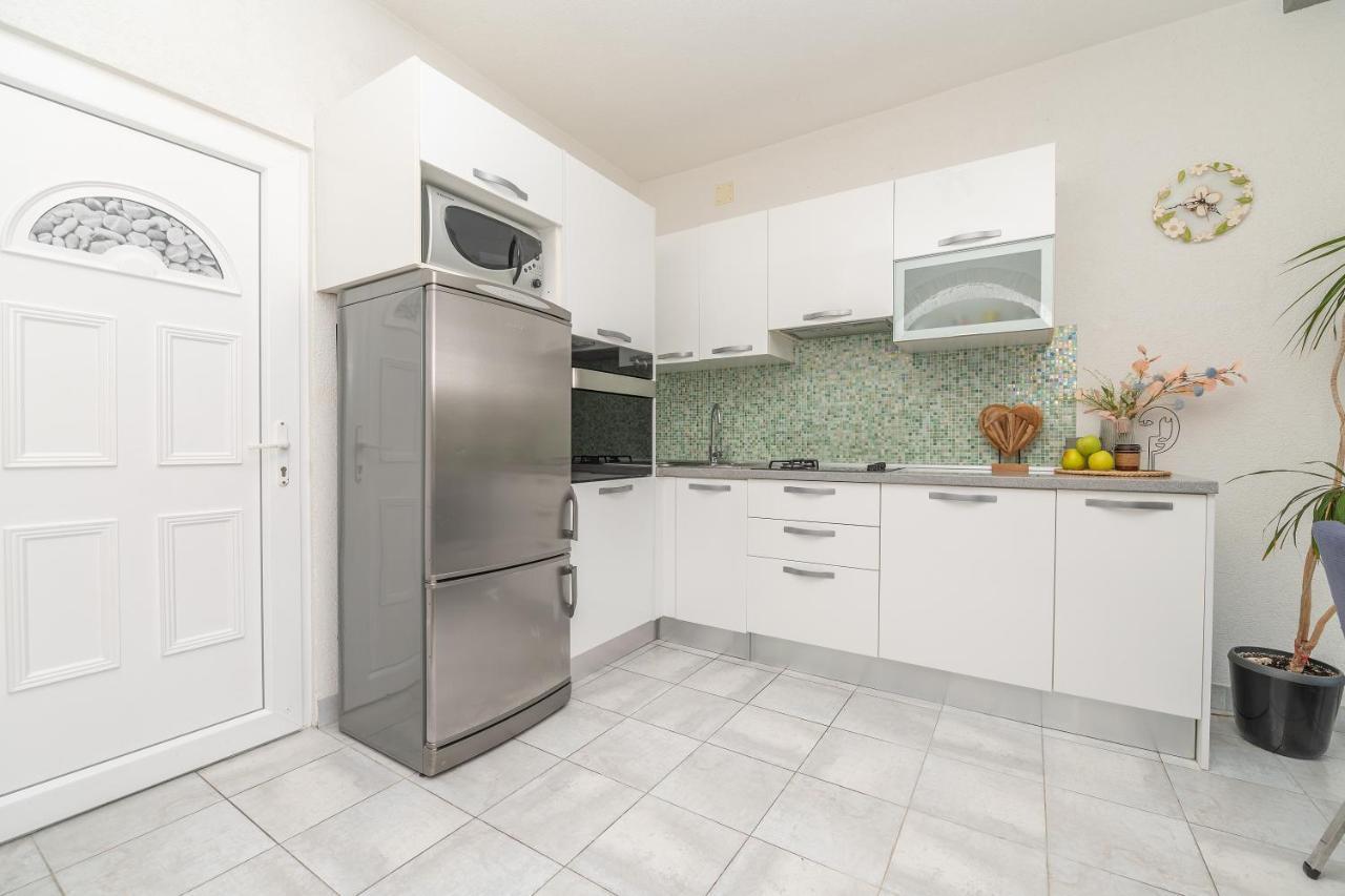Luxury Apartments Nadalina Sea View Makarska Exterior photo